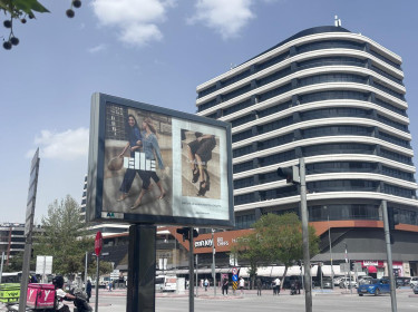 Elle Ayakkabı Megalight Açık Hava Reklam Çalışmaları